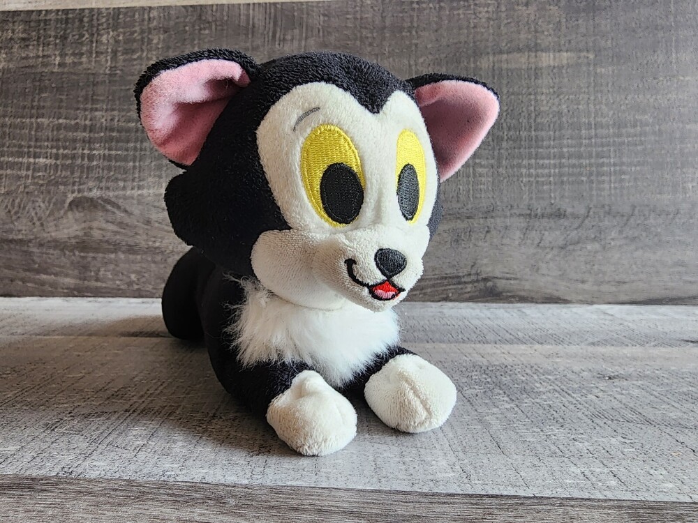 Disney Figaro Black & White Kitten from Pinocchio 6" Stuffed Plush